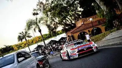El rugido de los multiválvulas del TC vuelve a retumbar en las calles de Paraná