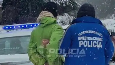 Un hombre de 53 años fue demorado en Villa La Angostura: su mochila escondía un botín millonario
