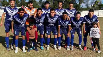 Golpe al fútbol santiagueño: Vélez de San Ramón y Los Andes de Chilecito se bajan del Regional Federal Amateur