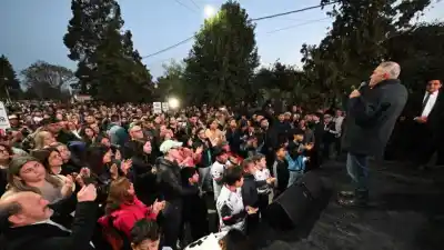 Jaldo en Estación Aráoz: el puente que esperaron 20 años y una retroexcavadora para la comuna