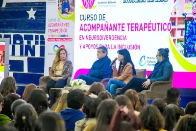 Más de 1600 personas se capacitan en Formosa para acompañar la neurodivergencia