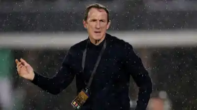 El gesto de Villa que descolocó a todos y el respaldo total de Arruabarrena
