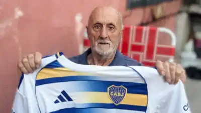 Un pedido conmovedor de un abuelo a su nieta desató una cadena de favores que terminó en La Bombonera