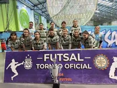 Futsal femenino: ADEFU, Estrella Austral y Camioneros se reparten los títulos