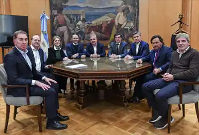 El Gobierno selló un acuerdo inédito con cinco gobernadores del Norte: ¿qué cambia en las tarifas eléctricas?