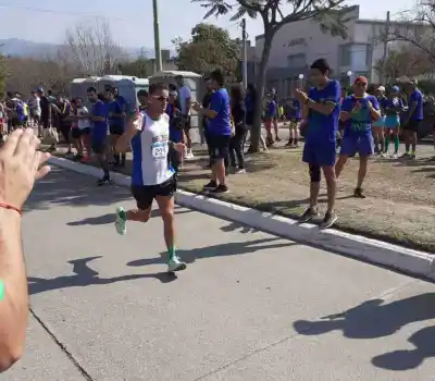 El monterizo “Luis Burgos Cruz” fue segundo en la Maratón Independencia