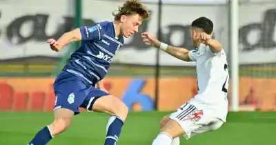 Gimnasia se hunde: el ciclo que ilusionaba ya no convence y el técnico evita dar la cara