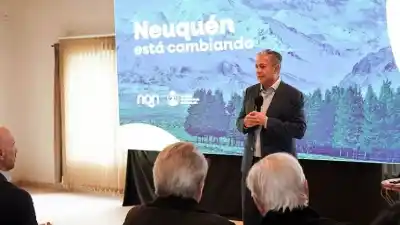 Figueroa apoya la reforma del BCRA y advierte: 'La inflación es el impuesto que nadie votó'