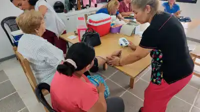Operativo de salud en la capital: La asistencia que superó todas las expectativas y sigue sumando vecinos
