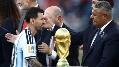 Chiqui Tapia estalló contra los que difundieron teorías conspirativas tras la final del Mundial: “De tratar de traidores no se vuelve”