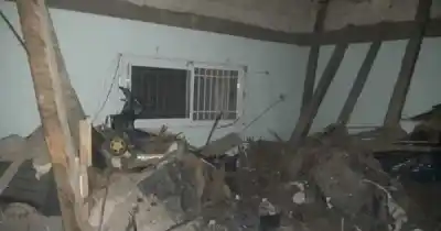 Un derrumbe en Junín dejó a cuatro personas atrapadas y el rescate de una bebé conmueve a todos