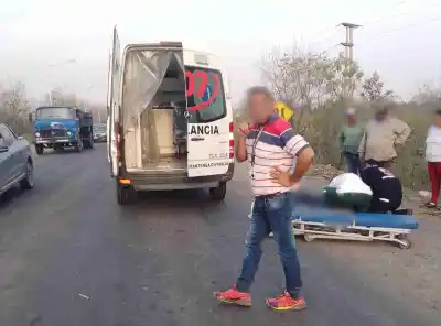 Un herido en la Ruta 325 al caerse de la motocicleta