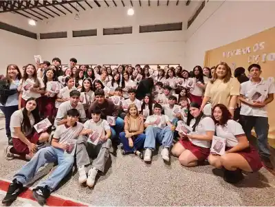 Villa Ojo de Agua: La entrega que cambia la realidad de más de 100 estudiantes