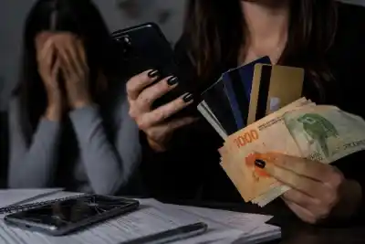 Amistad que salió cara: estafó a su amiga con créditos y ahora deberá pagar $10 millones