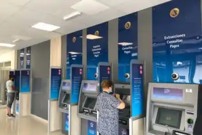 Sueldos estatales en Corrientes: el cronograma de pagos que se viene