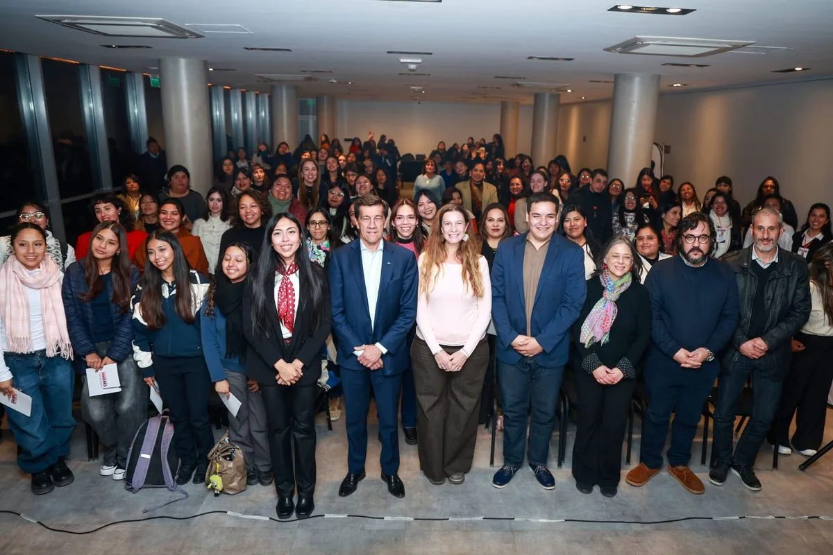 Sadir participó del Segundo Encuentro de Mujeres Protagonistas en el Cabildo