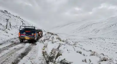 La nieve bloqueó la ruta 7: el paso a Santa Victoria Oeste quedó interrumpido