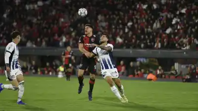 Los problemas de Newell's en ataque: dos bajas que pesan y una vuelta que ilusiona