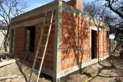 El plan de viviendas que avanza en dos frentes: ¿qué falta para la entrega en Los Molles?