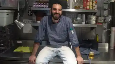 De las cumbres presidenciales a una casa en San Juan: el secreto que un chef estrella esconde en su cocina