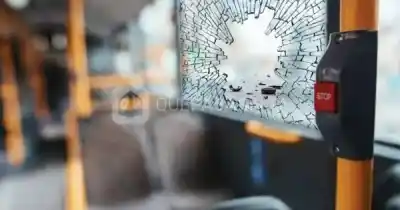 Apuñalaron y apedrearon a un colectivero de SAETA en Vaqueros: la Justicia ya dictó sentencia