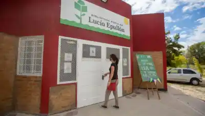 Día del Árbol en Roca: la Biblioteca Epullán prepara una tarde de semillas, talleres y plantación