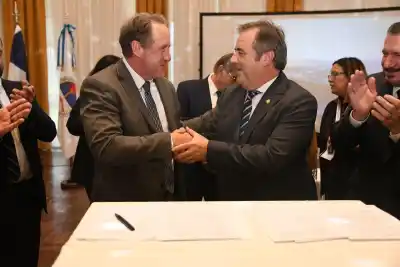 Jujuy y Utah sellan un acuerdo que podría cambiar el destino comercial de la provincia