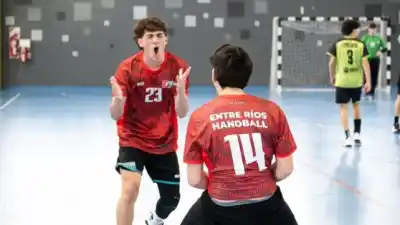 Handball entrerriano: los varones siguen en carrera y las mujeres se despidieron en Mendoza