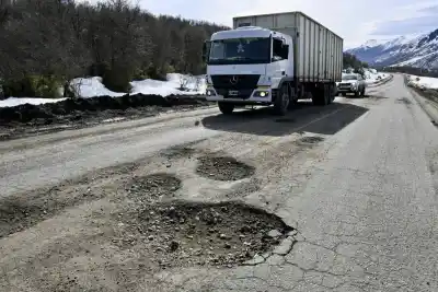La Ruta 40 pide refuerzos: el gobernador Weretilneck en la mira por el reclamo