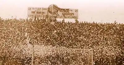 El día que Quilmes inventó la lluvia de papel y revolucionó las tribunas argentinas