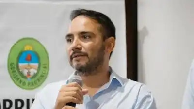 La morosidad explota y Valdés solo pide 'paciencia': ¿qué pasa con los aumentos?