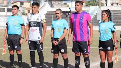 La árbitra jujeña que rompe barreras y sueña con llegar a Primera