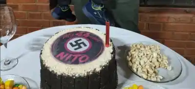 Cumpleaños con simbología nazi en Oberá: la torta, el saludo y las denuncias que sacuden Misiones