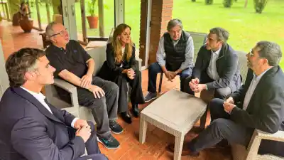 Peronismo Federal teje alianzas en Misiones y ya piensa en 2027