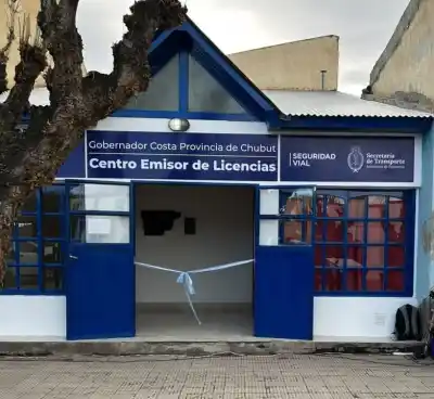 Fin a los viajes eternos: Gobernador Costa ya tiene su centro para sacar el carnet de conducir