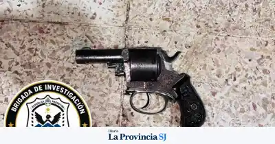 Dos menores asaltados en Chimbas: el arma secuestrada que complica a dos sospechosos