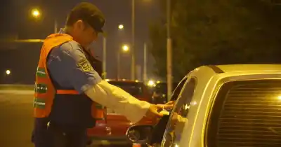 Cayeron en los controles: un detenido, motos y autos retenidos en tres departamentos de Mendoza