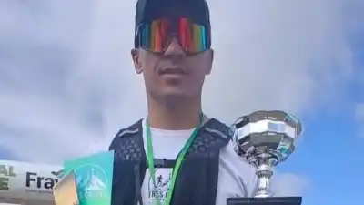 El corredor de El Rodeo que no conoce el cansancio: nuevo triunfo en el Tres Cruces Trail Run