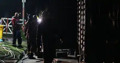 A 48 horas del incendio en Tolosa, Edelap asegura que el 99% recuperó la luz: ¿cuántos siguen sin servicio?
