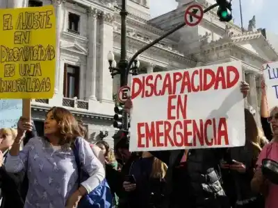 Alerta de la Defensoría: el fin de la emergencia en discapacidad dejaría a miles en la calle