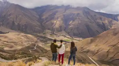 Cachi celebra la pavimentación de la Cuesta del Obispo: ¿qué cambiará para turistas y productores?