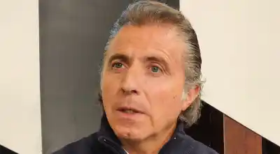 Pavimentan la Cuesta del Obispo sin licitación: aseguran que costará la tercera parte