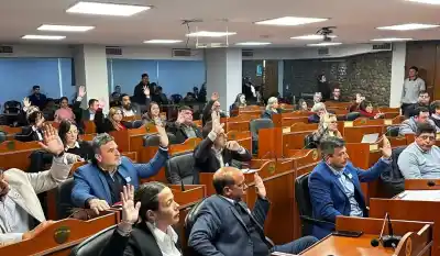 Escándalo en Diputados: el proyecto de IA que destapó acusaciones cruzadas y un video que apunta a la propia Legislatura