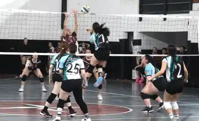 Doble festejo de Academia TdF: define las finales del Apertura de vóley