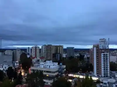 Alerta en Neuquén: el viento soplará a más de 50 km/h y el frío no da tregua
