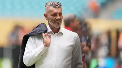 Goycochea estalla contra la UEFA: la bomba que pone en riesgo el partido de la Selección
