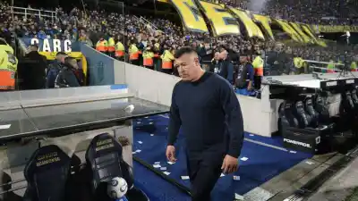 El récord de Almirón en Brasil que Central quiere romper ante Corinthians