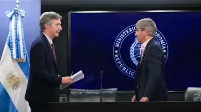 El costo oculto de sostener el dólar a $1500: qué pasa con las tasas en pesos