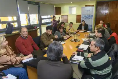Los estatales rechazaron la oferta salarial del Gobierno y exigen una contrapropuesta