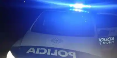 Grave hallazgo en Esquel: un hombre fue hallado herido y está internado